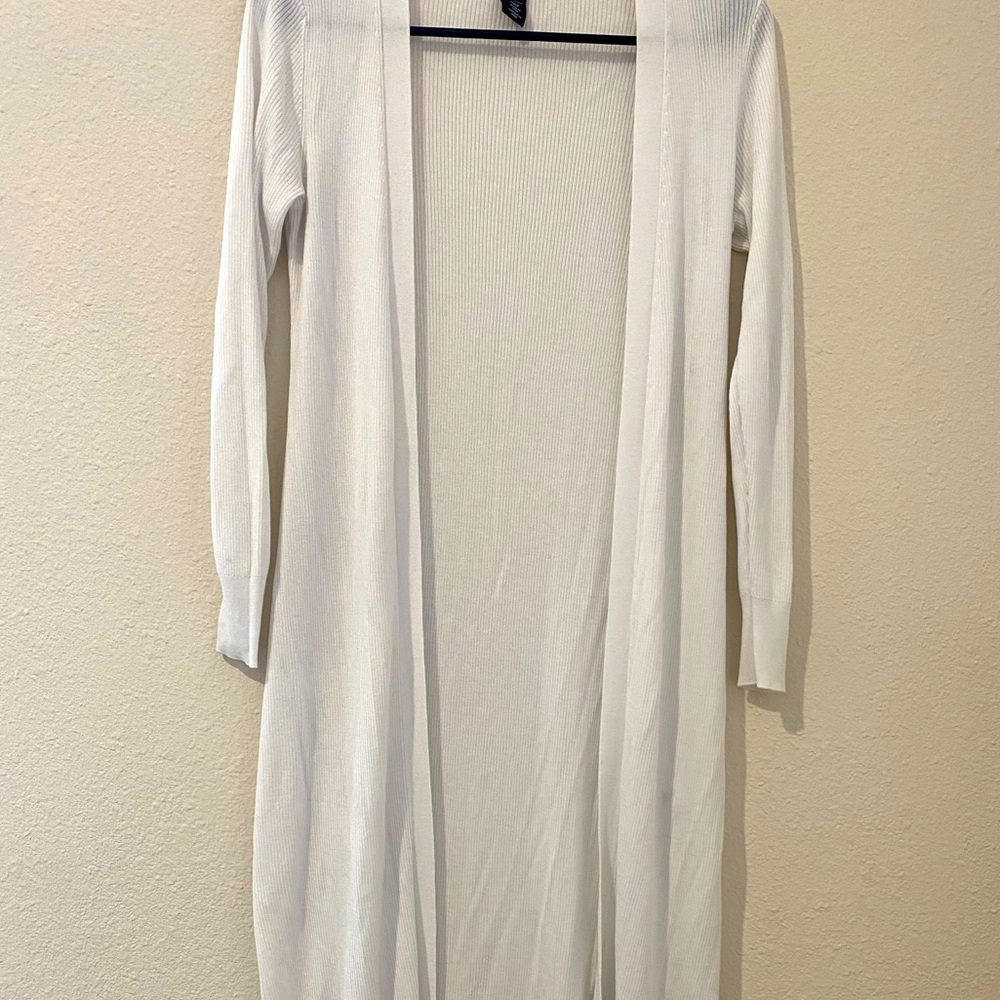 White House Black Market women’s cardigan. Size XS